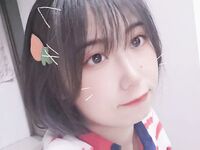 偷翻女同学手机相册里的所有自拍