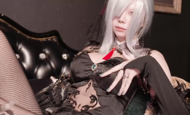 极品萝莉Coser@遥HARUKA！！超美申鹤，颜值超高，三点全露，道具自慰